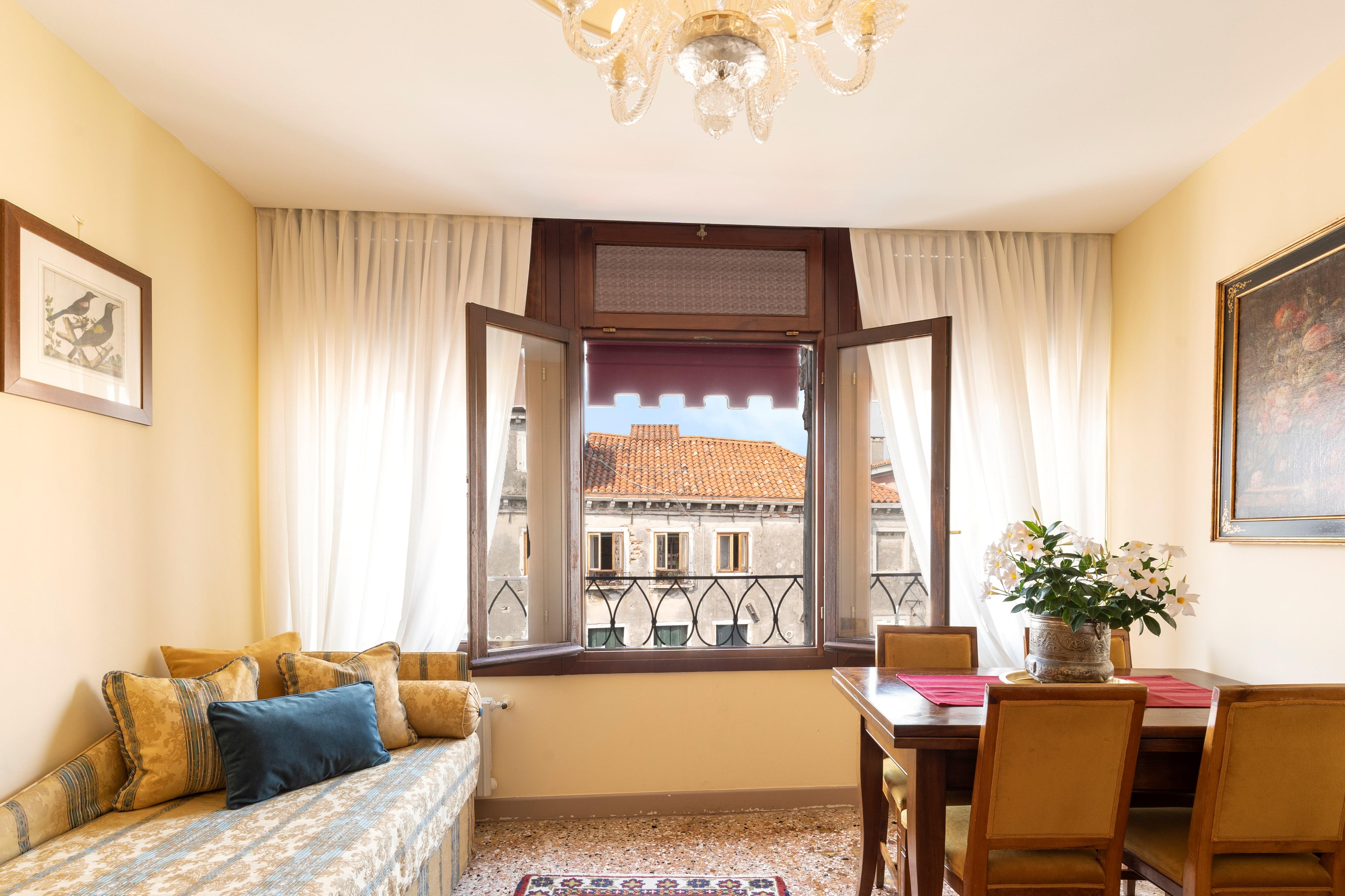 Palazzo Schiavoni Residenza D'Epoca & Suite-Apartments Βενετία Εξωτερικό φωτογραφία
